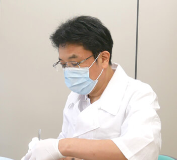 太白区・東中田・菅野歯科医院・経験豊富な院長が外科診療を担当